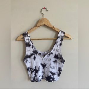 tie dye crop top